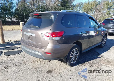 2015 Nissan Pathfinder S из США, поврежденный, VIN 5N1AR2MM0FC723353